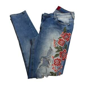 Yonder’s Embroidered Jeans Distressed Size 29 Skinny Floral Whimsygoth **READ**